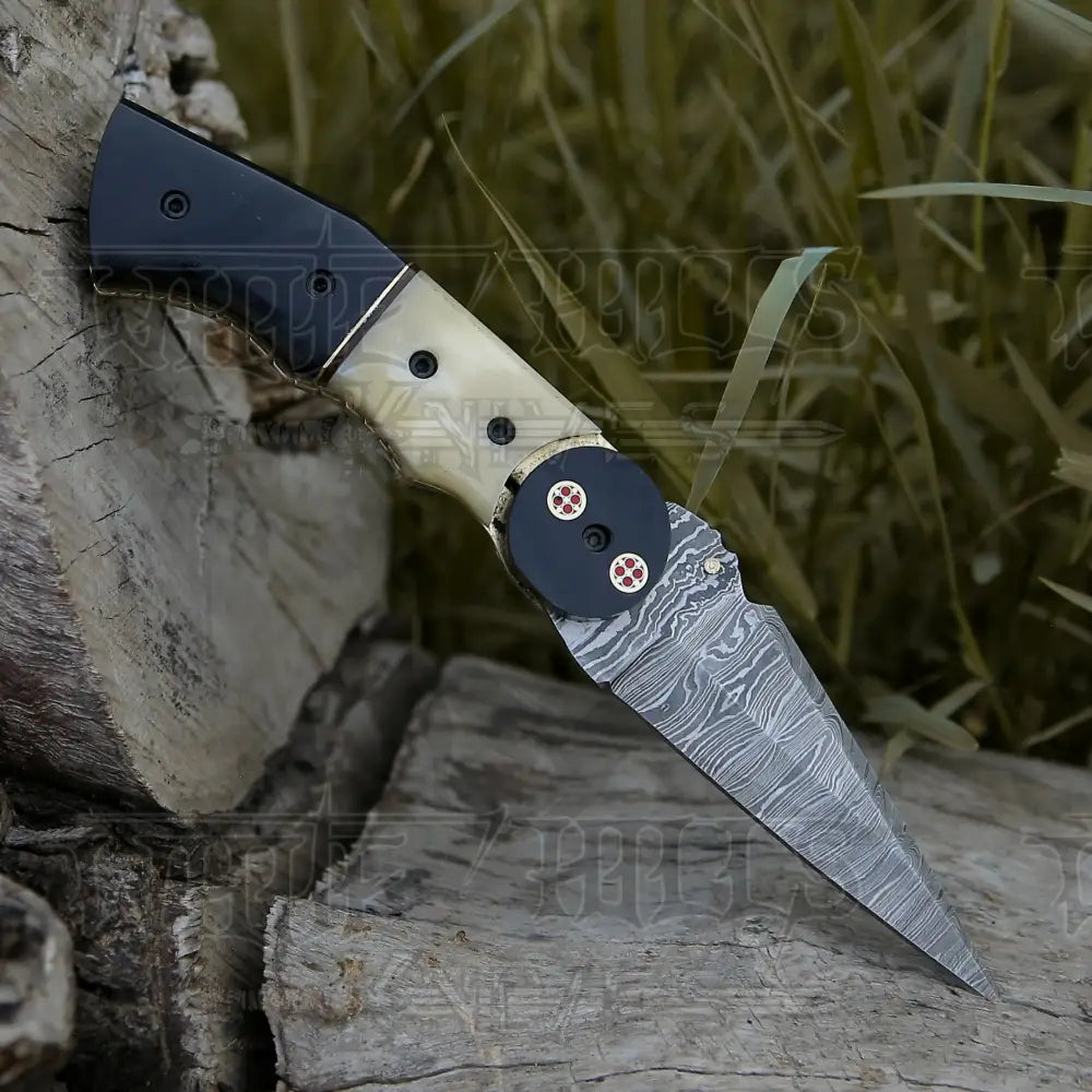 Damascus Steel Folding Pocket Knife - 8" Handmade Gift Knife with Camel Bone & Resin Handle - Camping Pocket Knife